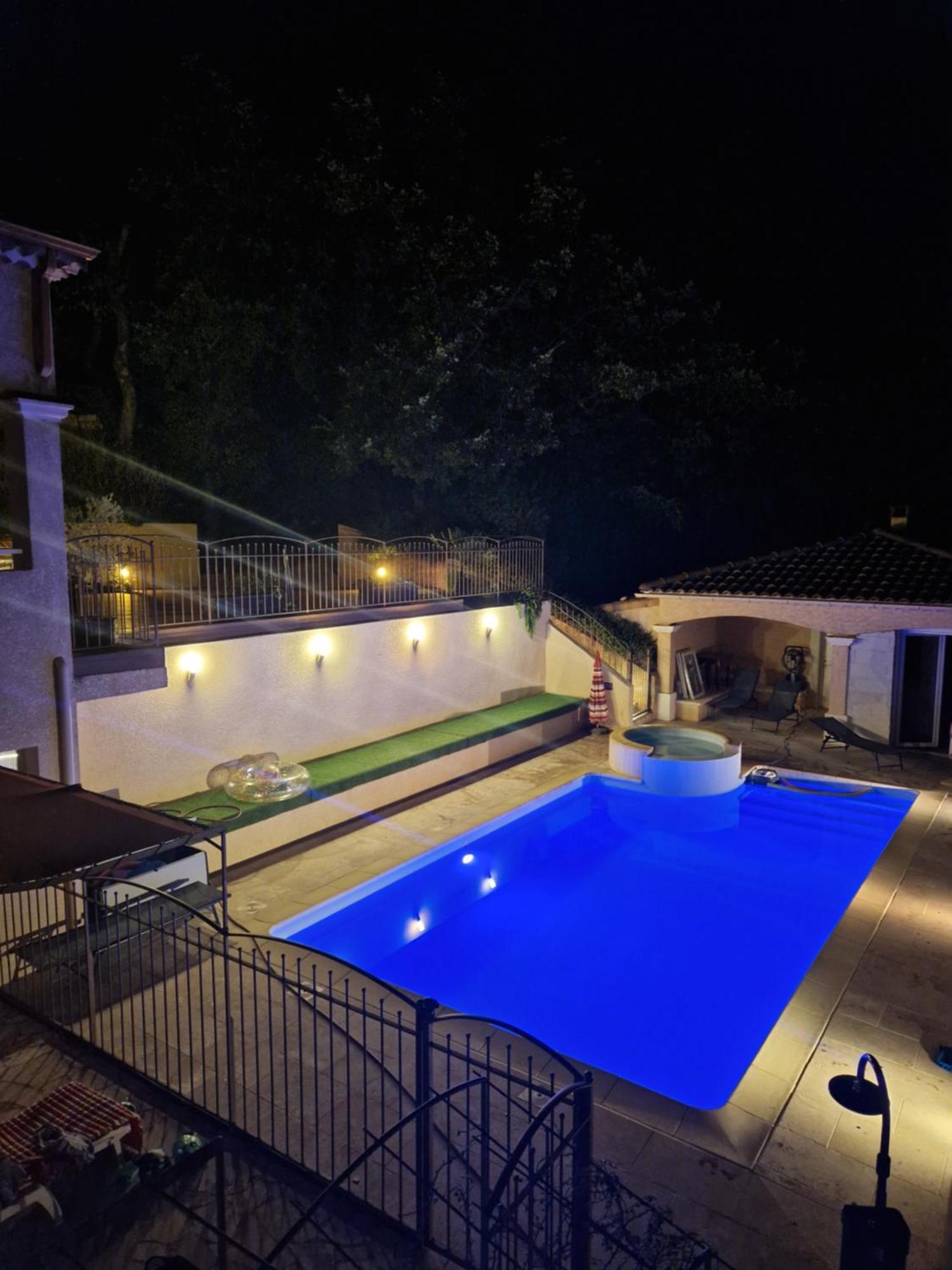 Hotel Les Restanques De Camelie Saint-Thomé Esterno foto