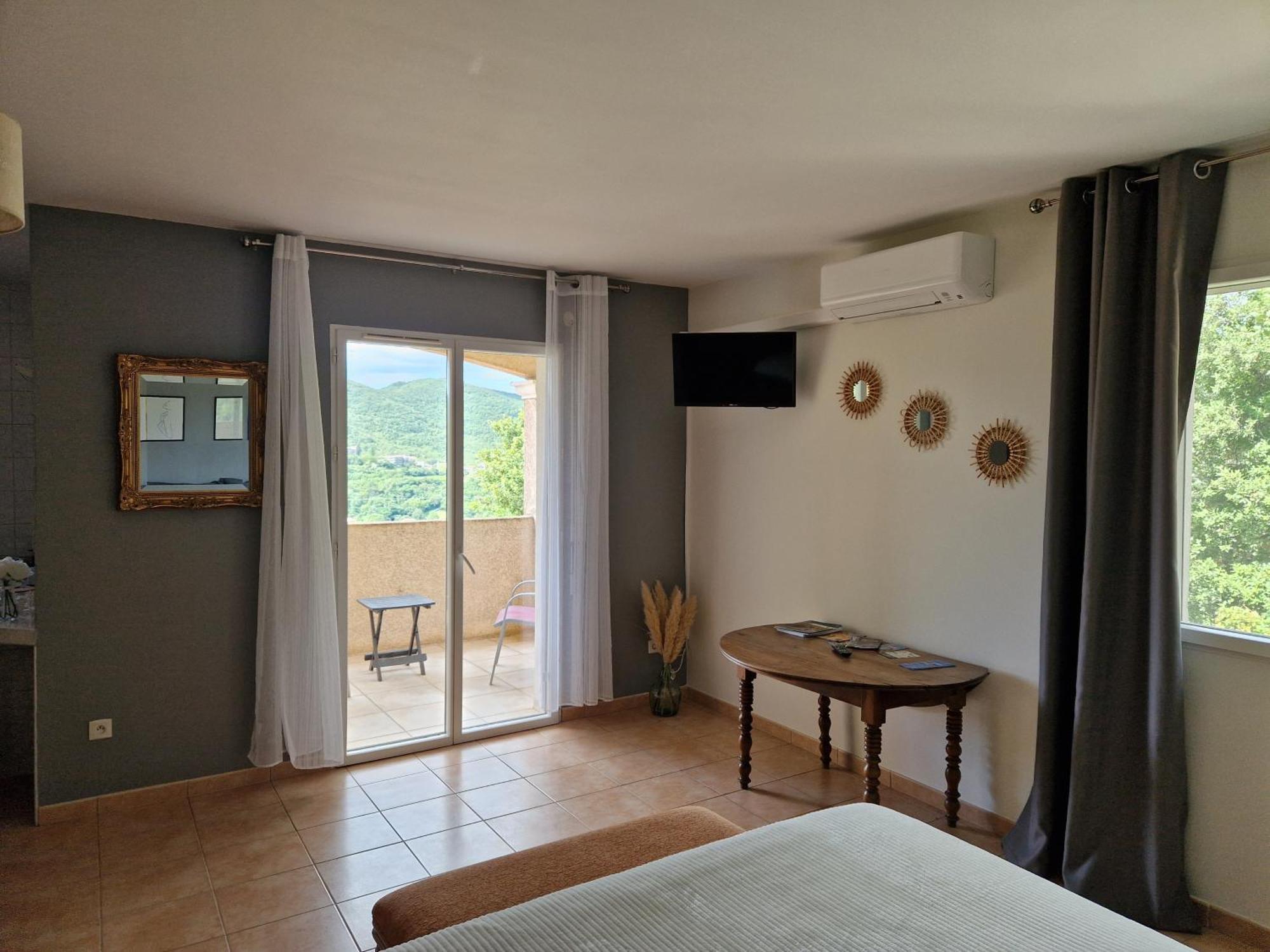 Hotel Les Restanques De Camelie Saint-Thomé Esterno foto